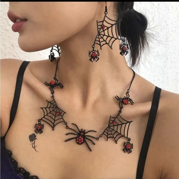"SET"  SPIDER WEB EARRINGS & NECKLACE - Picture 1 of 9